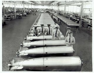 1943 Vintage Photo Ww2 Us Navy Inspects Torpedoes Made At American Can Company