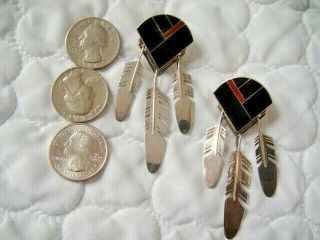 RAY TRACEY KNIFEWING NAVAJO STERLING ONYX & CORAL INLAY 3 FEATHER EARRINGS VTG 3