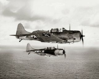 Ww2 1943 Navy Douglas Sbd - 5 Dauntless Dive Bombers Photo (185 - F)
