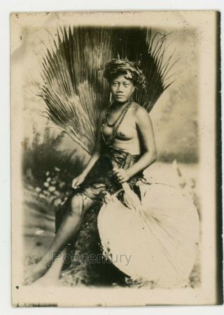 Vintage Photograph 1930 Fiji Fijian Woman Topless South Seas Islands Sharp Photo
