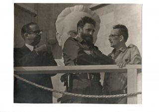 Revolution Leader Fidel Castro & Dorticos Cuba 1966 Orig Alberto Korda Photo V2