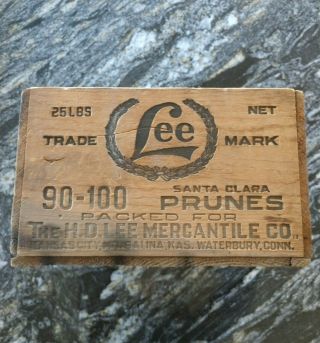Vintage H.  D.  Lee Mercantile Co.  Brand 25 Lbs Prunes Wooden Crate Sign Box Kansas