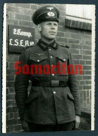 C2/4 Ww2 German Wehrmacht Soldier Dressed In Field Tunic 1944 Postcard