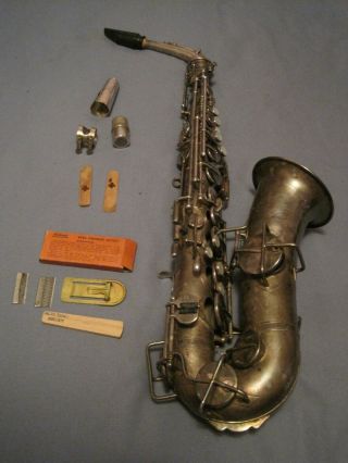 Vintage Saxophone The Buescher True Tone Low Pitch For Restoration Or Parts No.  R