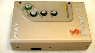 Vintage Sony Walkman Dd Personal Cassette Player Wm - Dd I
