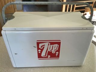7up Vintage Metal Cooler Picnic 19 " W X 12”h Soda Pop Chest With Drain Plug