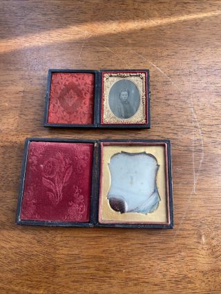 2 Antique Era Tin Type Pictures Daguerreotype Leather Case Gentleman Man