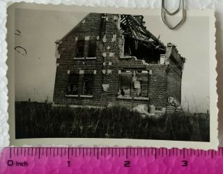 041 Ww2 Orig.  German Photo Destroyed House 2.  5 X 3.  5 Inch