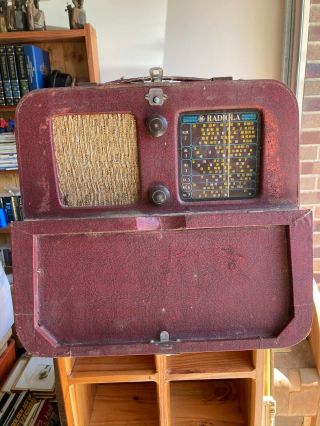 Antique Vintage Old,  Awa Radiola Valve Radio In Case