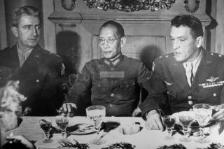 Ww2 Photo Us Generals At The Residence Of Yunnan Governor General Long Yun 446