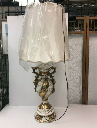 Cma2103: Antique Capodimonte Style Lamp W/ Flowers