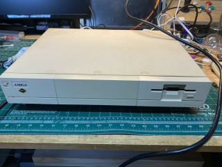 Commodore Amiga 1000 Vintage Nstc Home Computer -