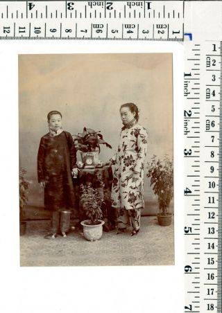 China Chinese Girls Bounded Feet Studiophoto - photo ≈ 1906 2