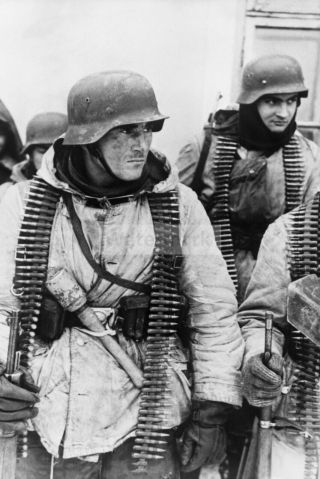 Ww2 Photo German Soldiers During Winter Fighting On The Eastern Front 1043