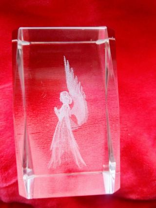 3d Laser Engraved Crystal Glass Cube Paper Weight Praying Angel
