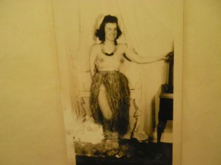 Vintage Black & White Photo Pin - Up Girl Hula Girl Ww Ii Pin - Up Lillian Canfield
