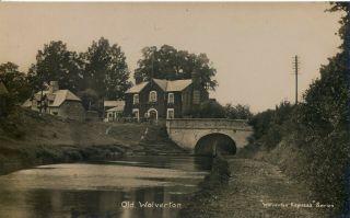 The Galleon Old Wolverton,  Bucks Postcard.