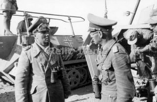 Ww2 Picture Photo Erwin Rommel With Georg Von Bismarck Armored Person 0316