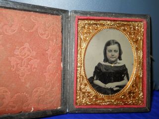1/9th Size Ruby Ambrotype Of A Young Girl In Full Case