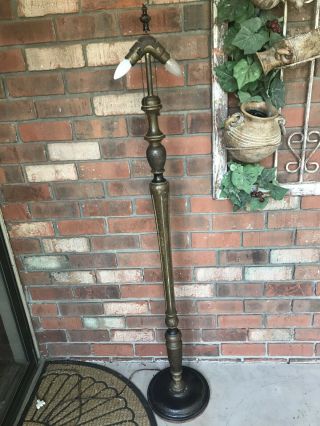 VINTAGE ANTIQUE ARTS and CRAFTS TURNED WOOD FLOOR LAMP DUAL SOCKETS 2