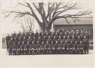 Vintage Ww2 Photo British Army Group Of Soldiers