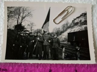 Ww2 Orig.  Photo German Soldiers Helmets Flag Train Text 2.  5 X 3.  5 Inch