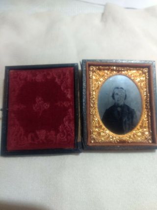 Daguerreotype Young Man 1/9 Plate Size In Black Case With Red Velvet Lining