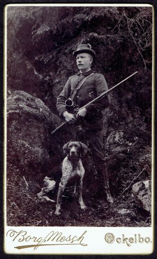 Cdv Man With Dog Hunter Rifle (4062)