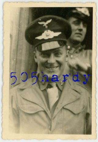 Wwii Us Gi Photo - 3482nd Gi Wearing Us Captured German Luftwaffe Visor Cap 1