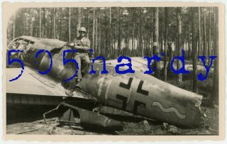 Wwii Us Gi Photo - 3482nd Ordnance Gi On Us Captured German Fw 190 In Forest 2