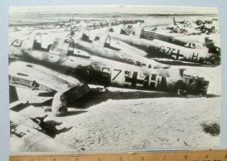 Orig 1942 Wwii Press Photo Captured & Wrecked German Stuka Ju 87 North Africa