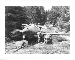 Captured German Jet Fighter Plane Me 262 Wwii Photo
