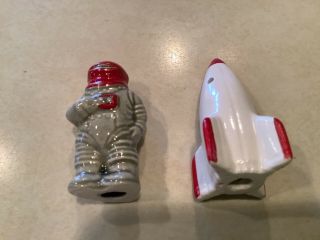 Rare Vintage Arcadia Minature Astronaut & Rocket Space Ship Salt Pepper Shakers