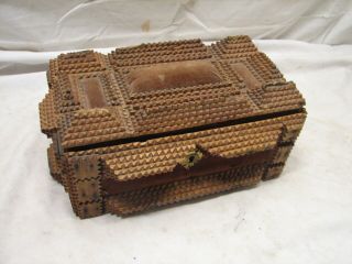 Early 1800s Tramp Art Americana Wooden Cigar Dresser Trinket Box Chip Carved