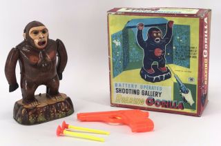 Vintage Masudaya Modern Toys Tin Shooting Gallery Roaring Gorilla Monkey Gun Key