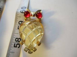 VINTAGE 1940 ' S SIGNED CORO JELLY BELLY FIGURAL OWL BROOCH PIN LUCITE 4