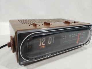 Vtg Panasonic Rc - 6015 Flip Clock “back To The Future” Alarm Am/fm Rare