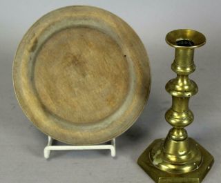 A Great Early 18th C American Turned Maple Plate Early Rim Design In Old Surface