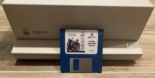 Vintage Apple Iigs Rom 03 Computer With Boot Disk 6.  0.  1 Gr8