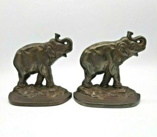 Vintage Connecticut Foundry Cast Metal Realistic Elephant Bookends Trunks Up 915