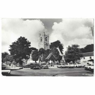 Lambourn Berks,  Old Cars At St Michaels & All Angels Church Rp Postcard,