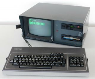 Vintage 1980s Kaypro Ii 2 Portable Computer,  Diskettes & Manuals