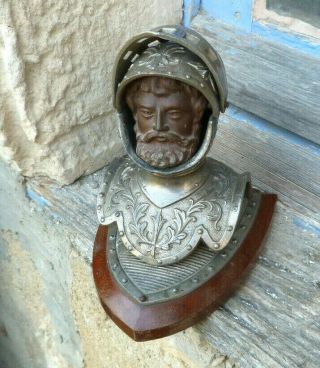Vintage Old French Regule Chevalier In Armure Knight In Armor Desk Inkwell
