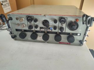 Vintage Naval R - 1051b / Urr Radio Receiver Navy - Ssbn Casimir? - Powers Up - Parts