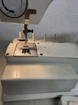 Vintage Elna SU Sewing Machine With Case Foot Pedal 5
