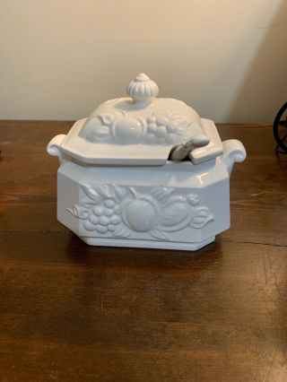 Vintage White Soup Tureen Bowl W/ Handles & Ladle W/ Fruit Design Japan Ceramic