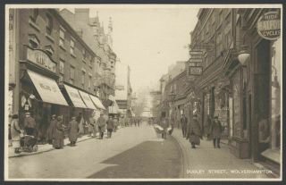 Wolverhampton,  West Midlands.  Dudley Street.  Vintage Printed Postcard
