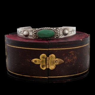 Antique Vintage Native Navajo Sterling Silver Turquoise Arrow Cuff Bracelet 13g