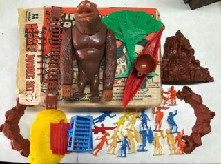 Vintage Multiple Toymakers King Kong Playset 1960’s,  Mpc Action Figure