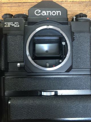 Vintage Canon F - 1 Film Camera w/ Auto Winder 4